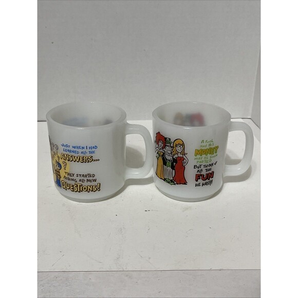 Set Of 2 Vintage Glasbake Milk Glass Coffee Tea Mugs Humor Funny Graphic 10 Oz - Picture 5 of 10